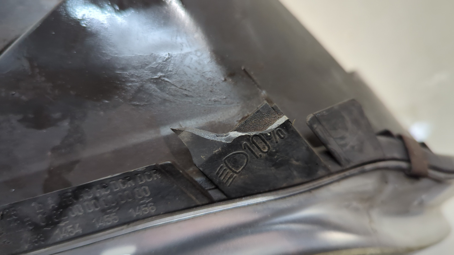 Фара правая