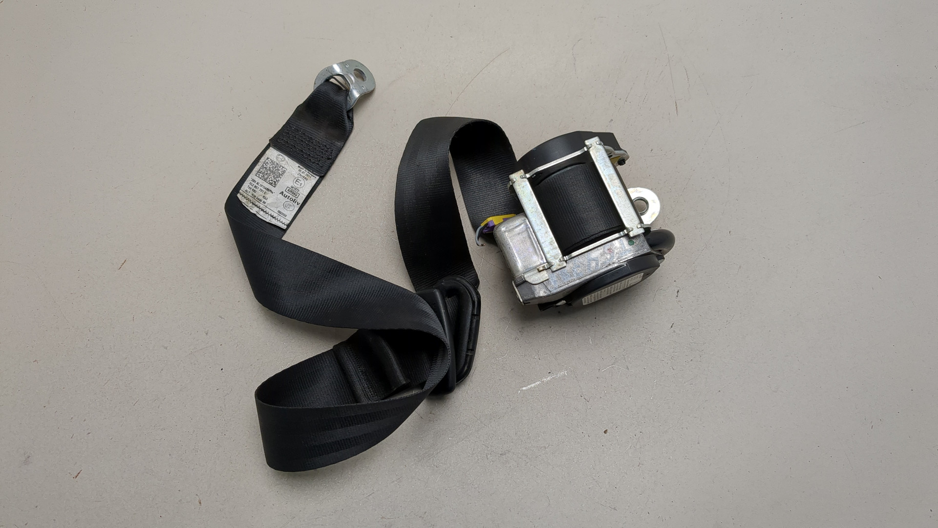 Ремень безопасности