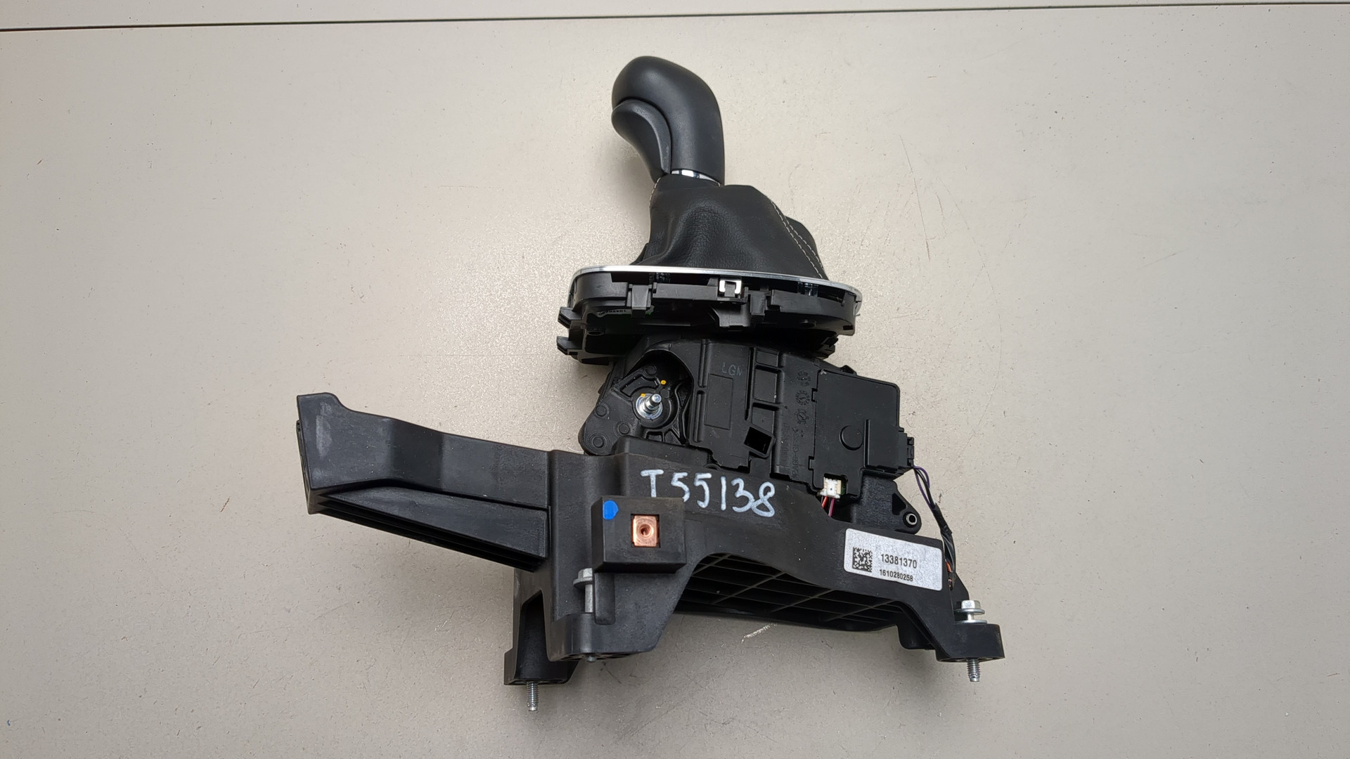 Кулиса МКПП / АКПП