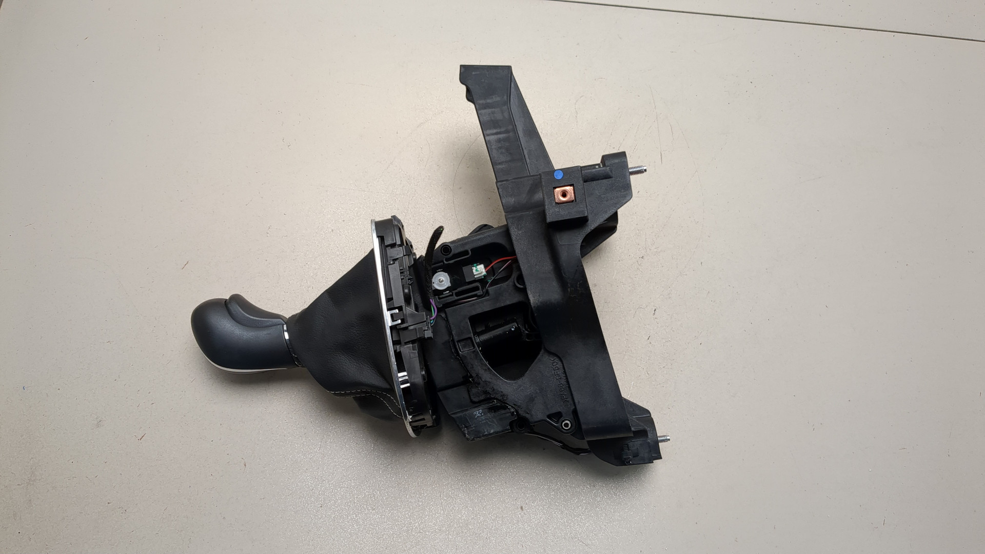 Кулиса МКПП / АКПП