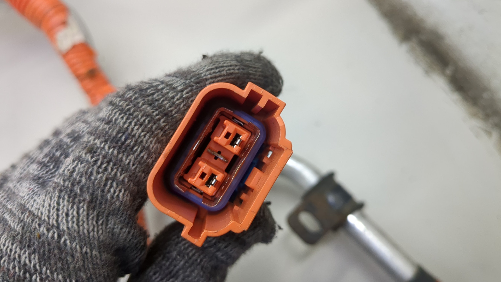 Провод высокого напряжения