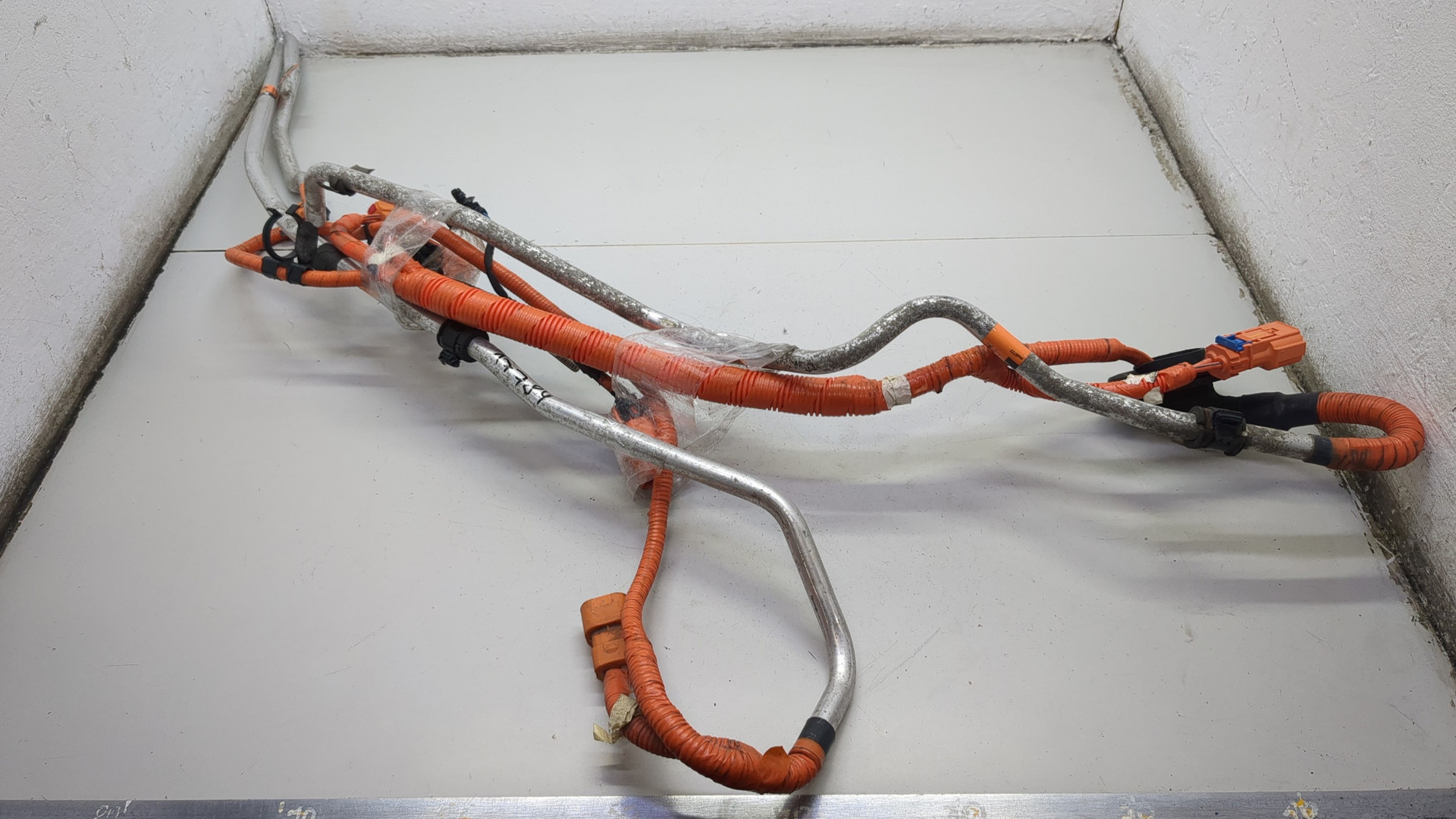 Провод высокого напряжения