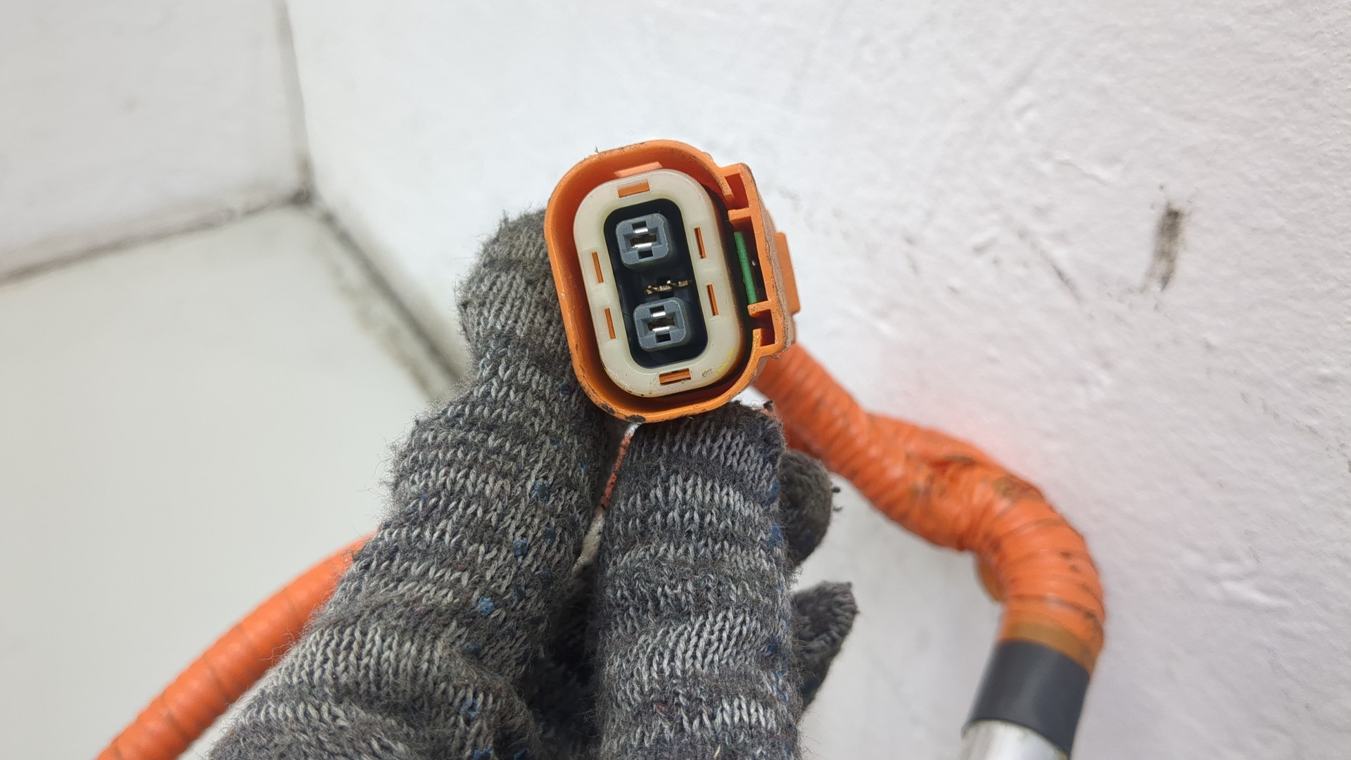 Провод высокого напряжения