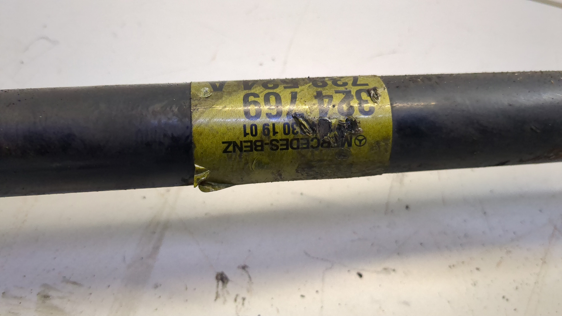 Полуось передняя правая