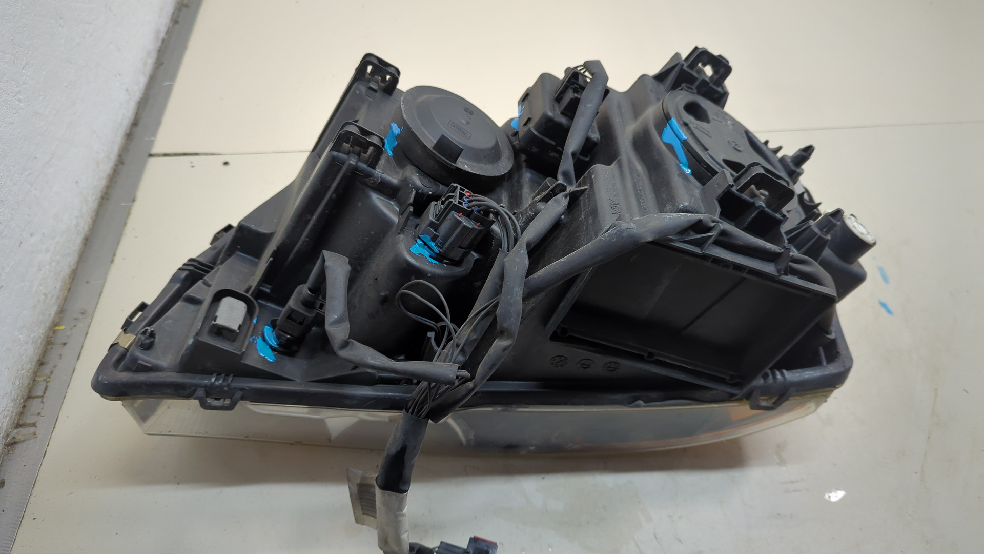 Фара правая