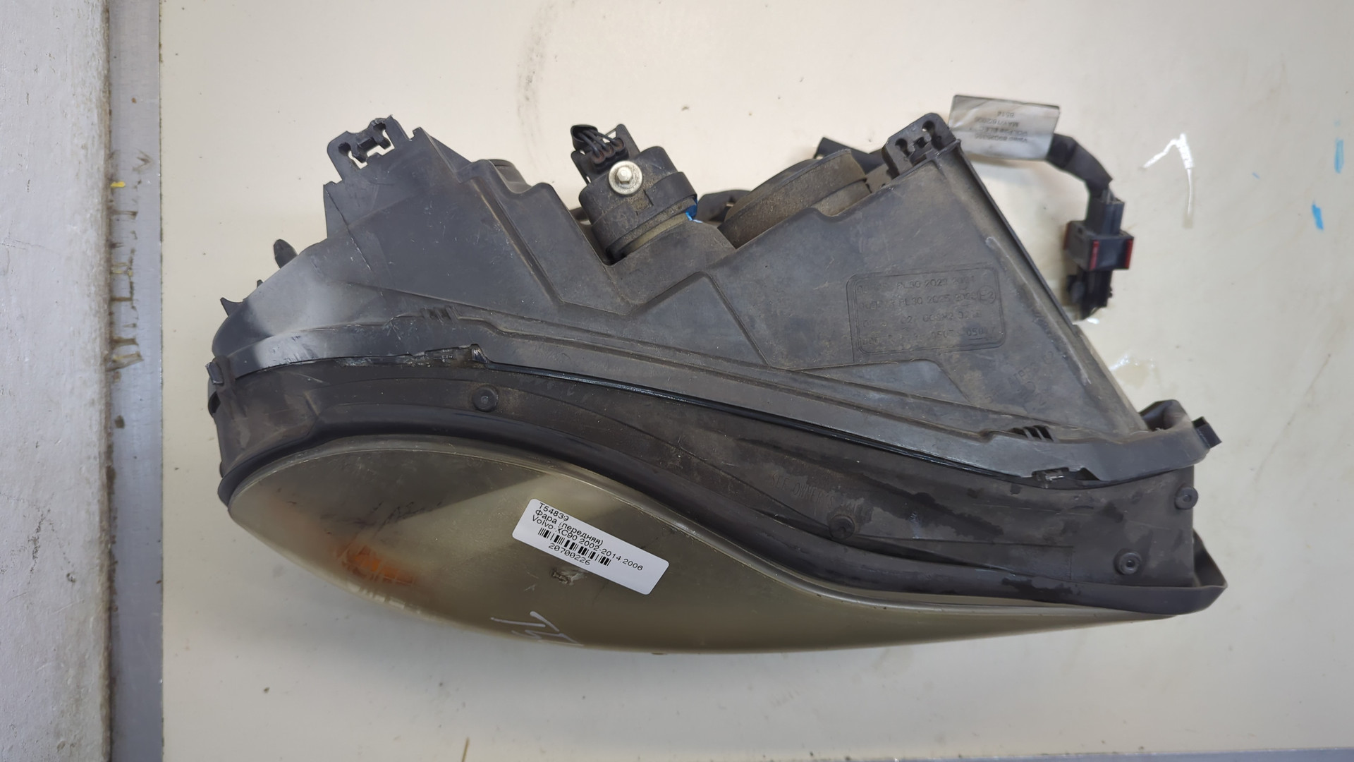 Фара правая