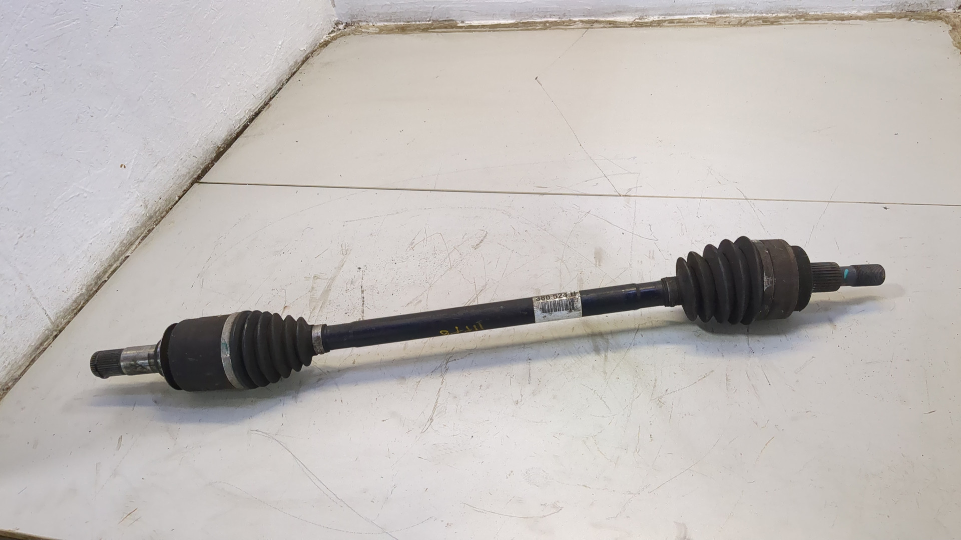 Полуось задняя