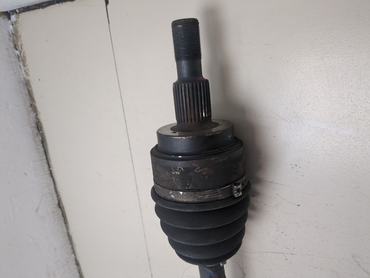 Полуось задняя