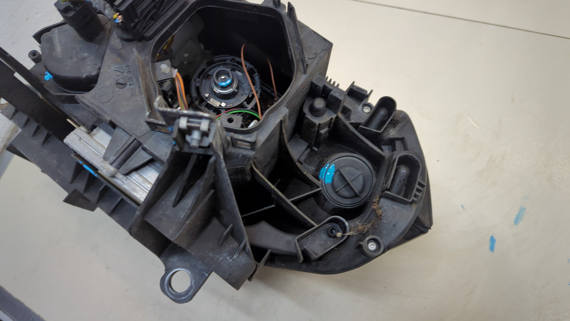 Фара правая