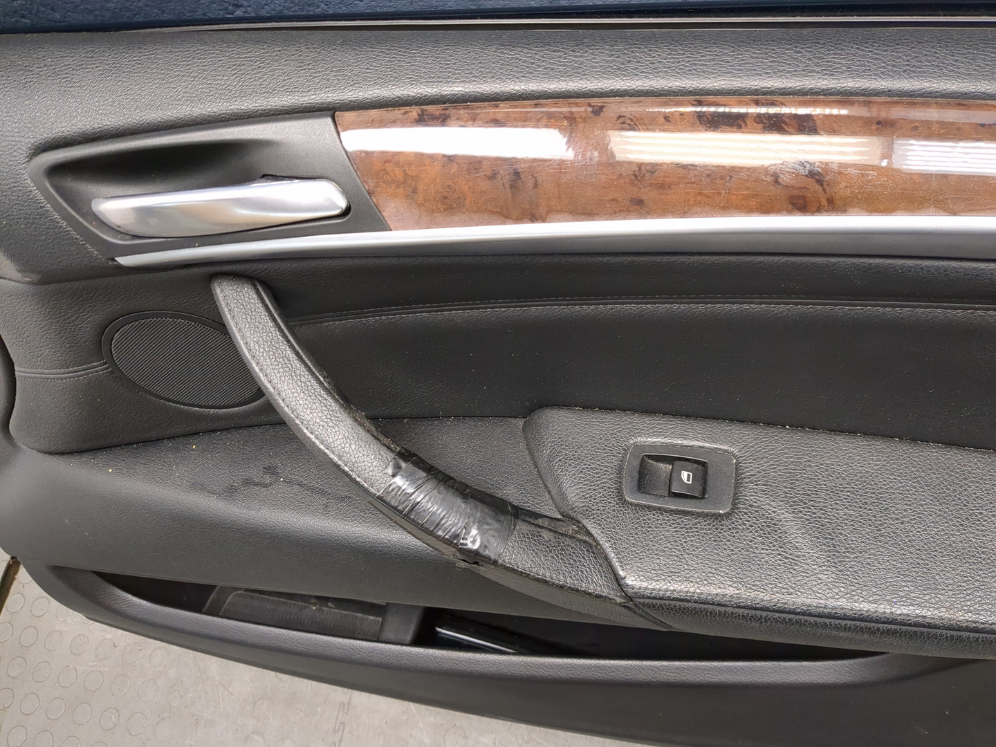 Дверь передняя правая