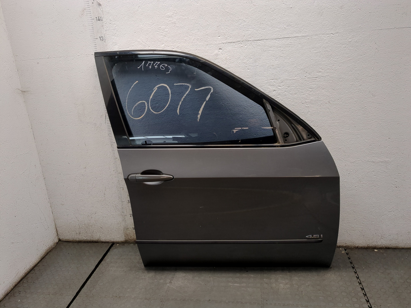 Дверь передняя правая