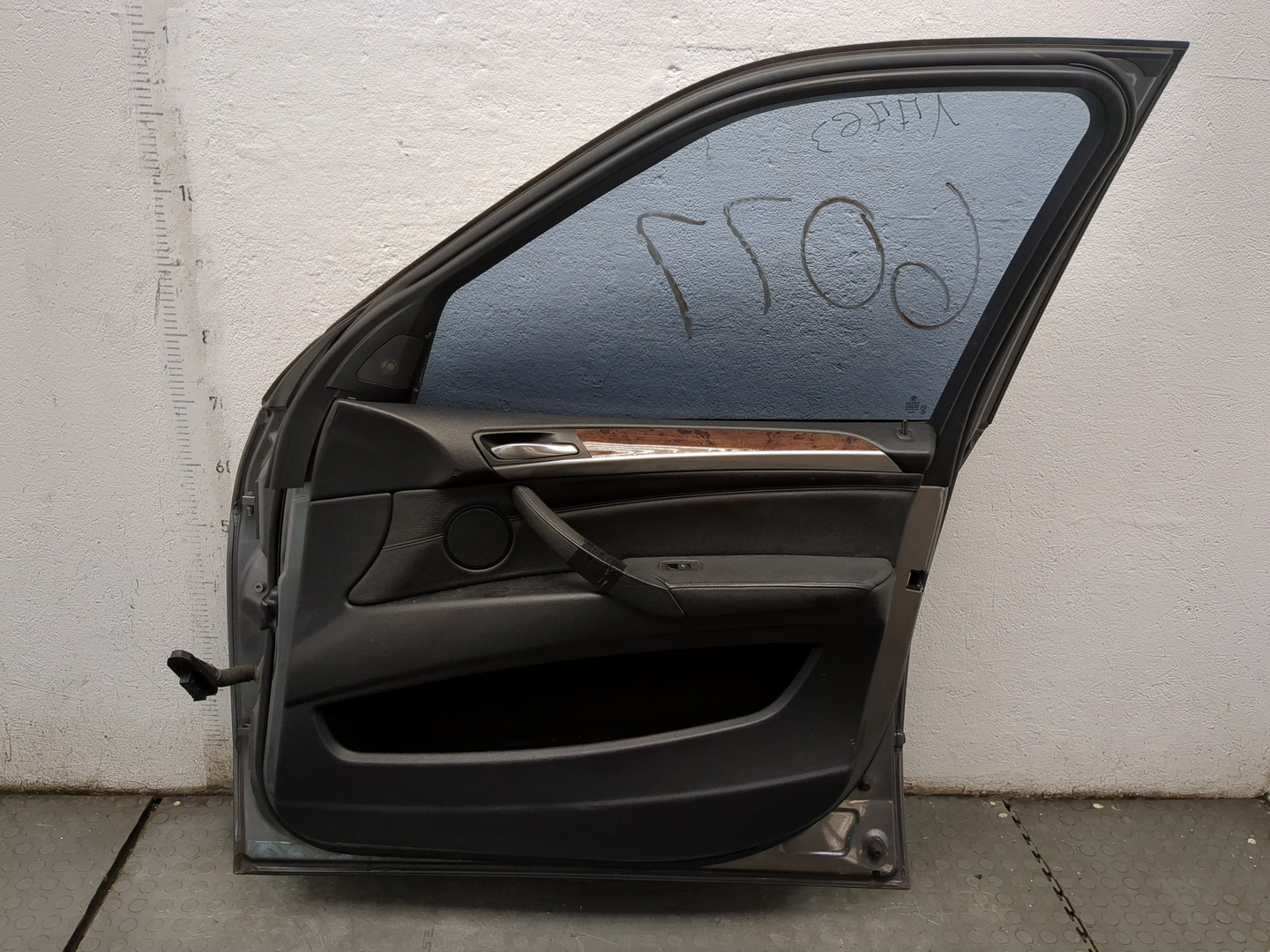 Дверь передняя правая