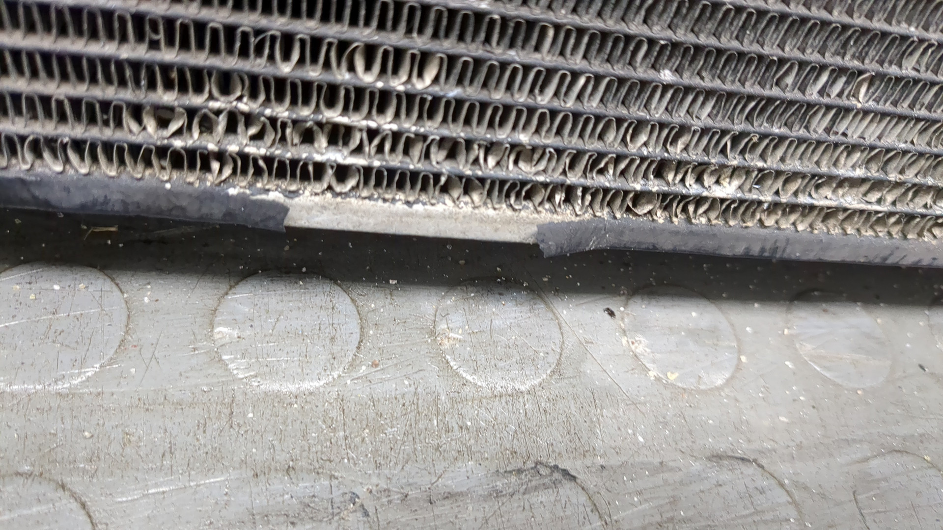 Радиатор кондиционера / конденсер