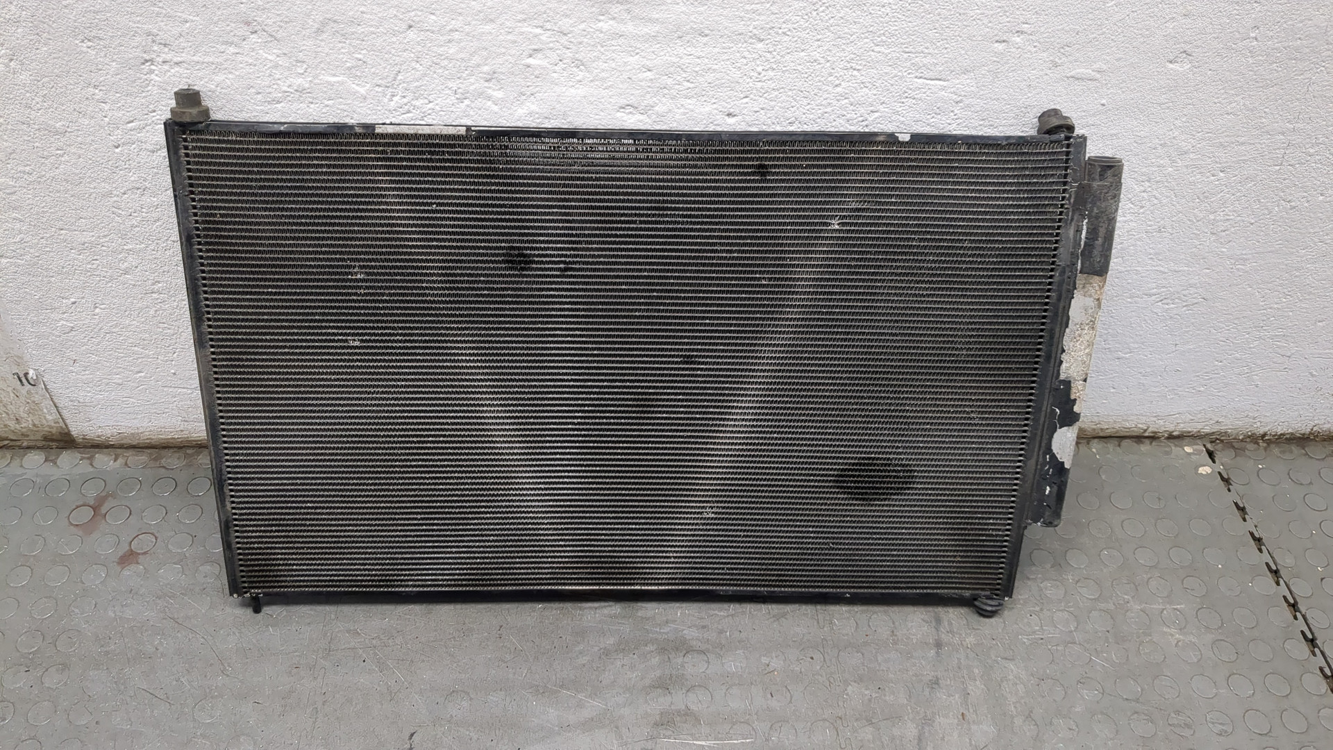 Радиатор кондиционера / конденсер