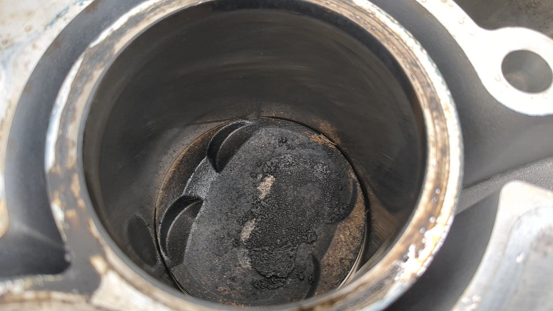 Блок двигателя для 208 I/II (A9) 2012>