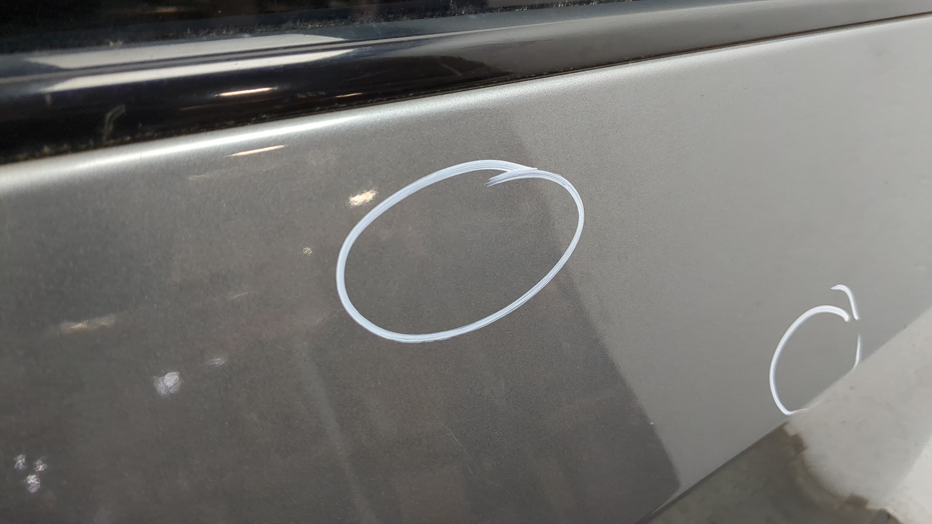 Дверь передняя левая