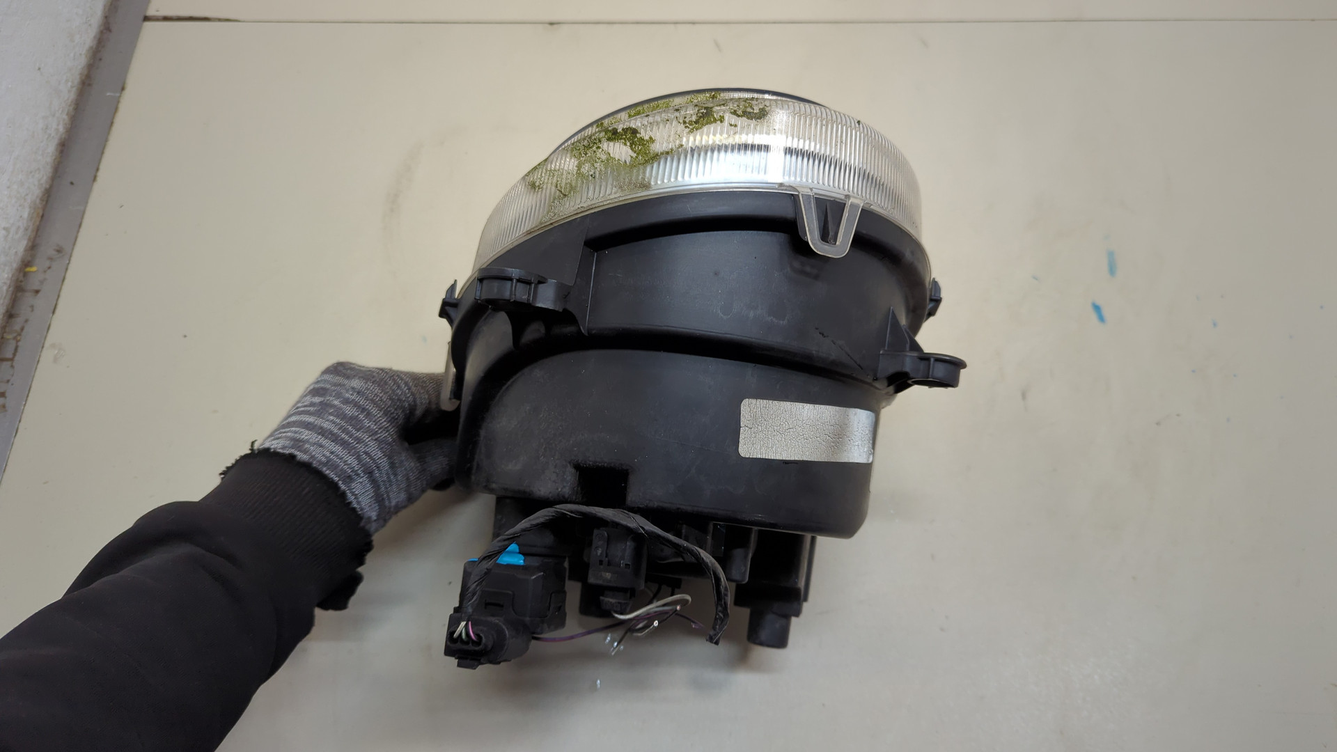 Фара правая