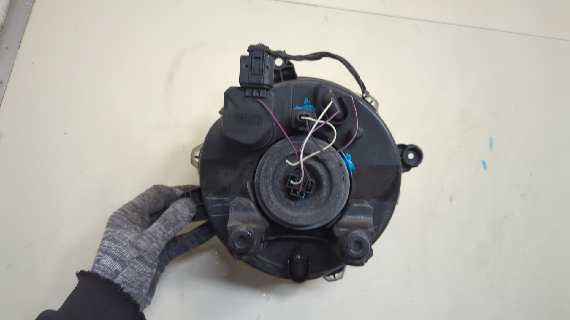 Фара правая