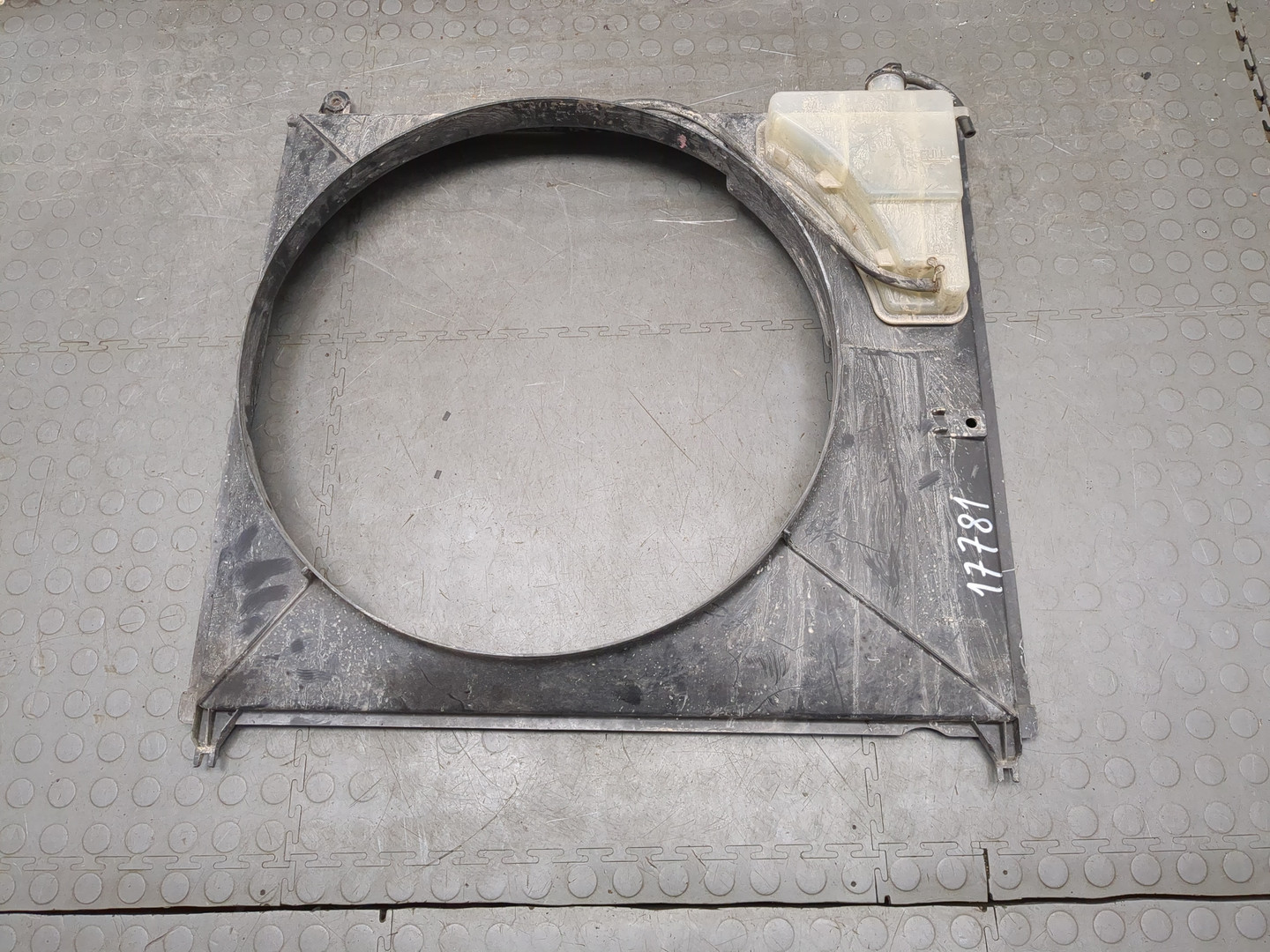 Диффузор вентилятора