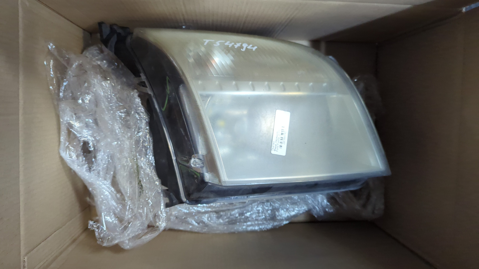 Фара правая