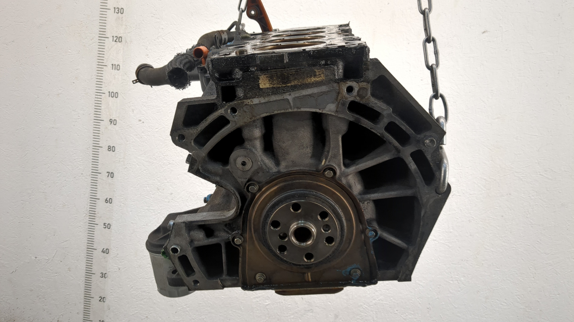 Блок двигателя