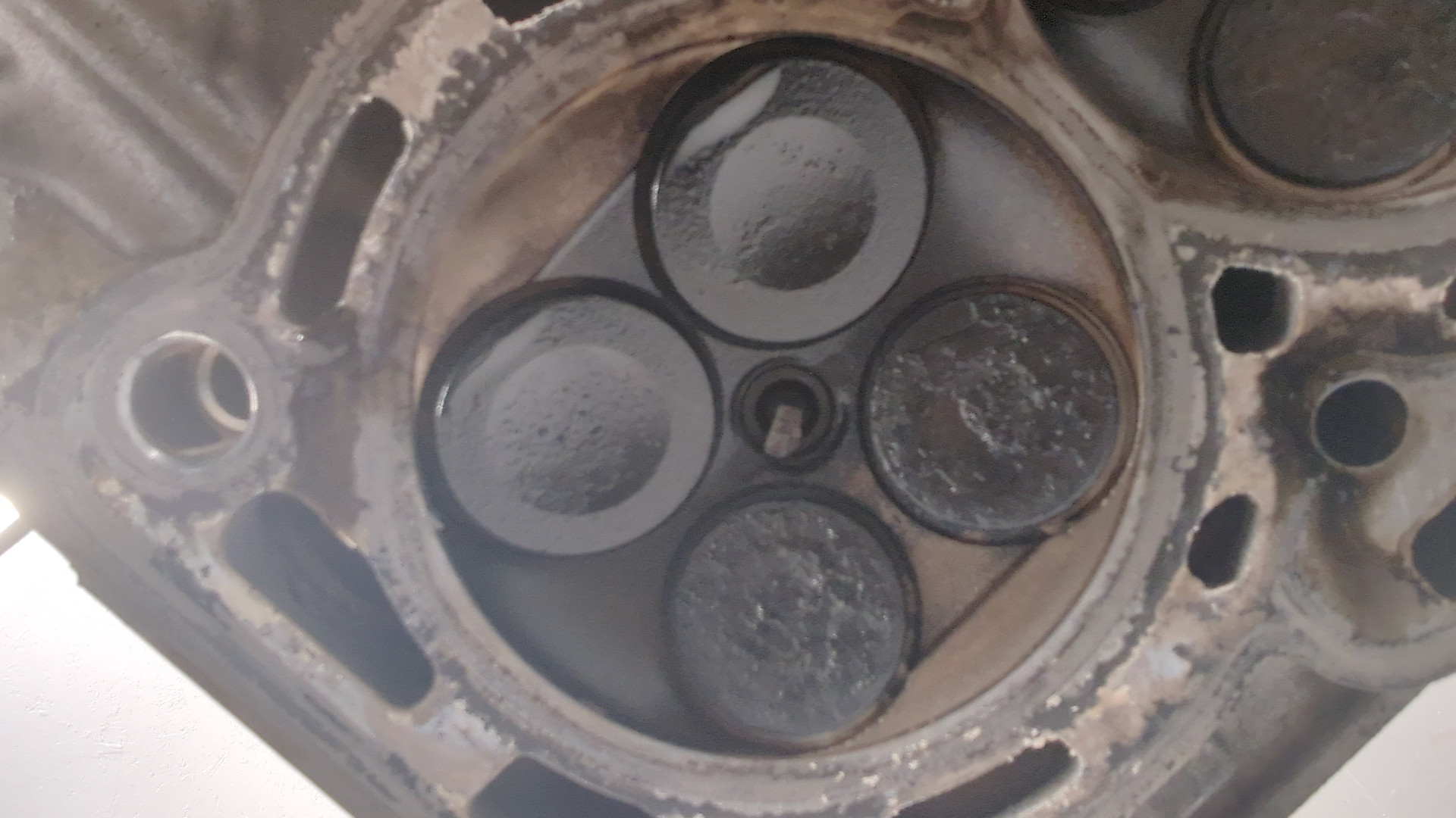 Головка блока цилиндров