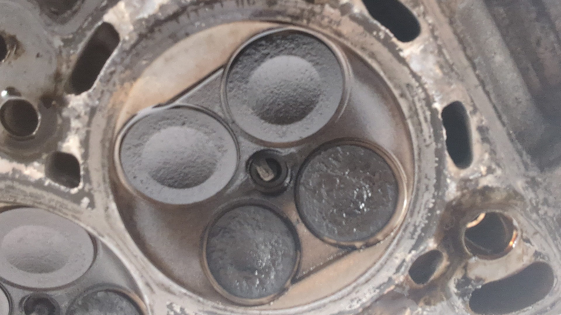 Головка блока цилиндров