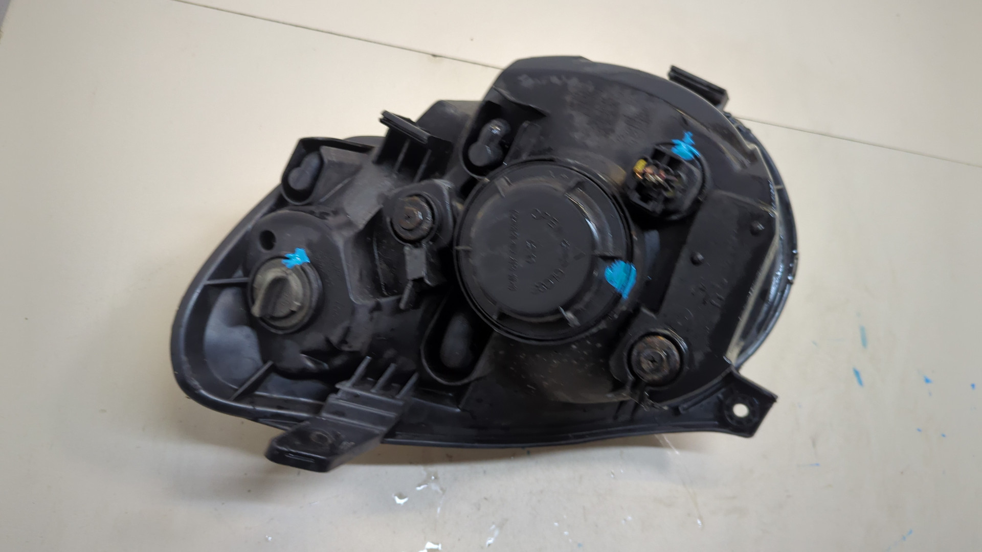 Фара правая