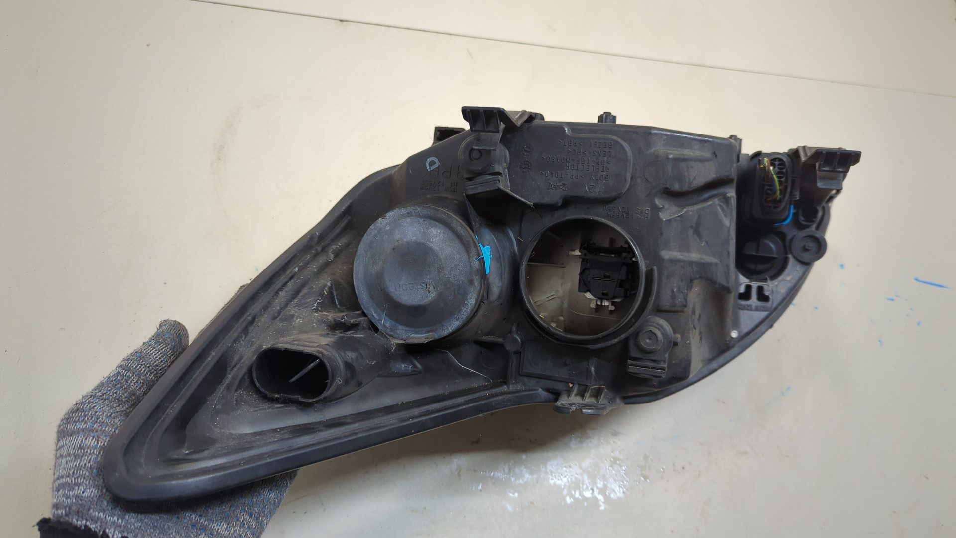 Фара правая