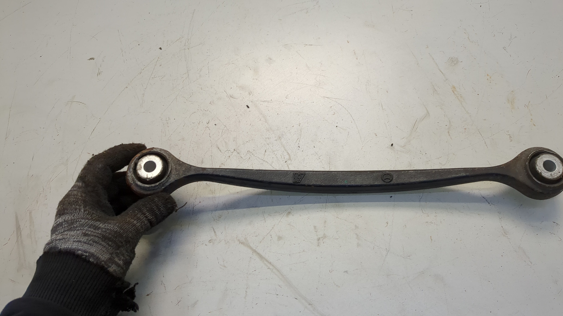 Рычаг задний