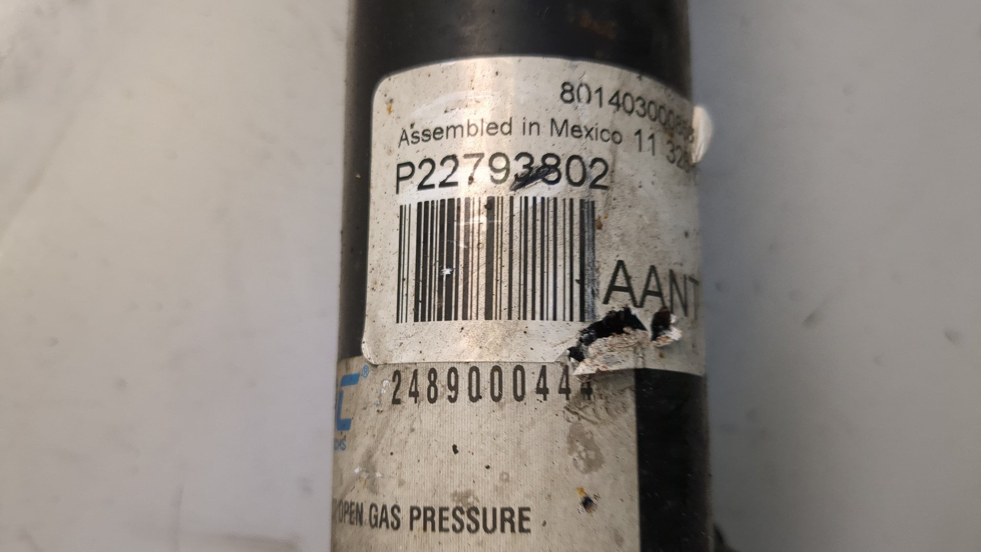 Амортизатор задний (стойка)