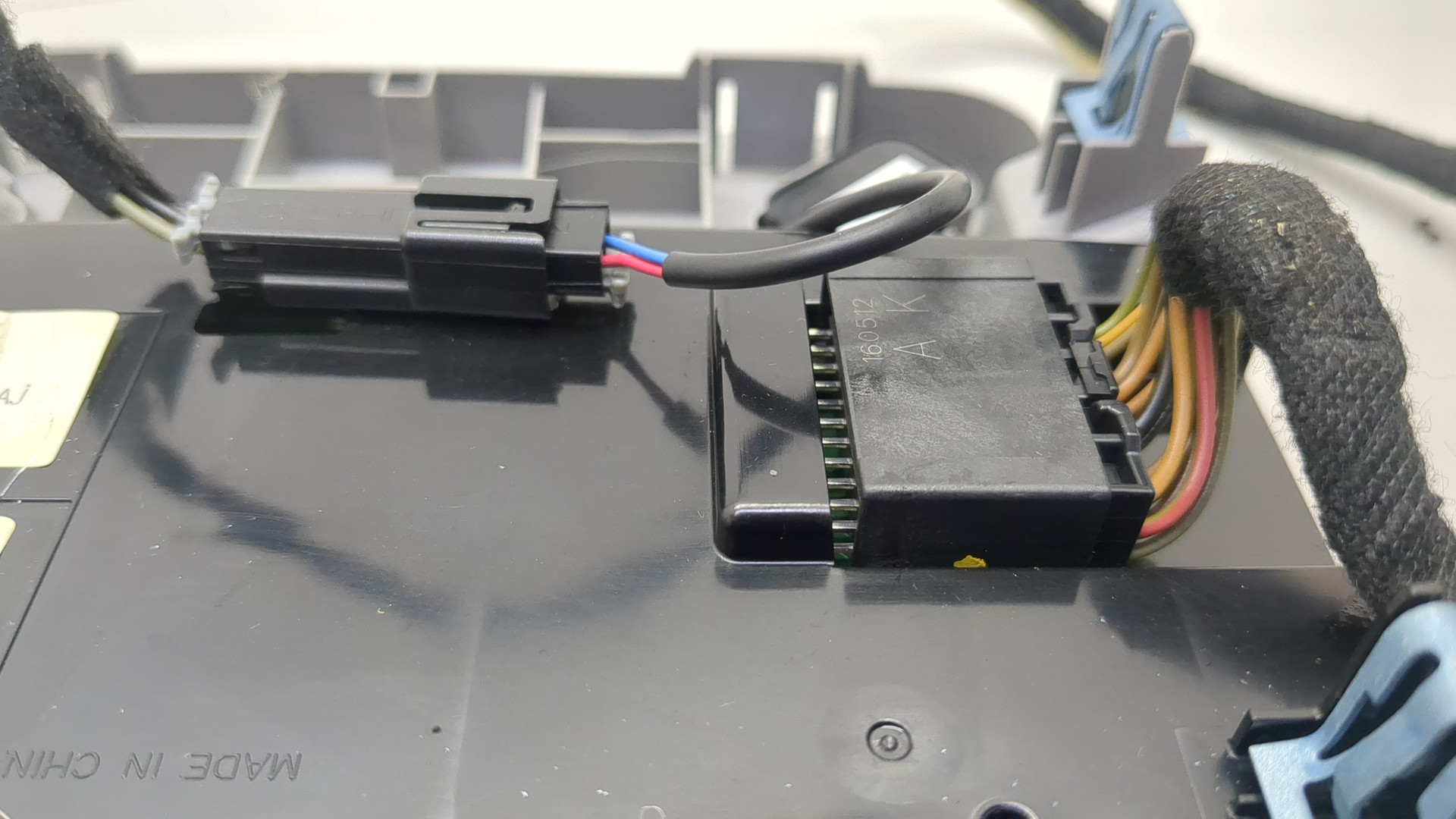 Плафон салонный