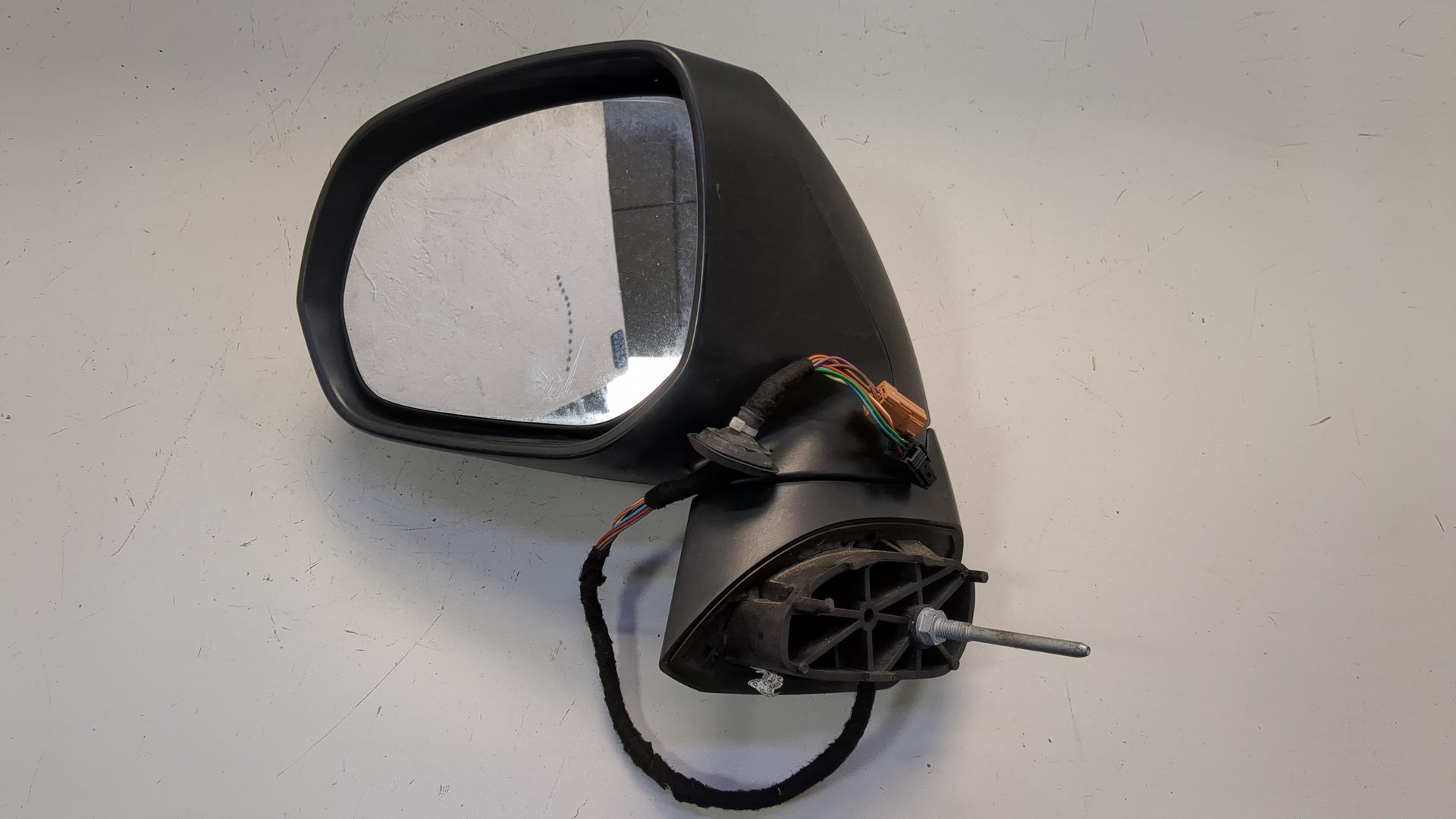 Зеркало левое электрическое