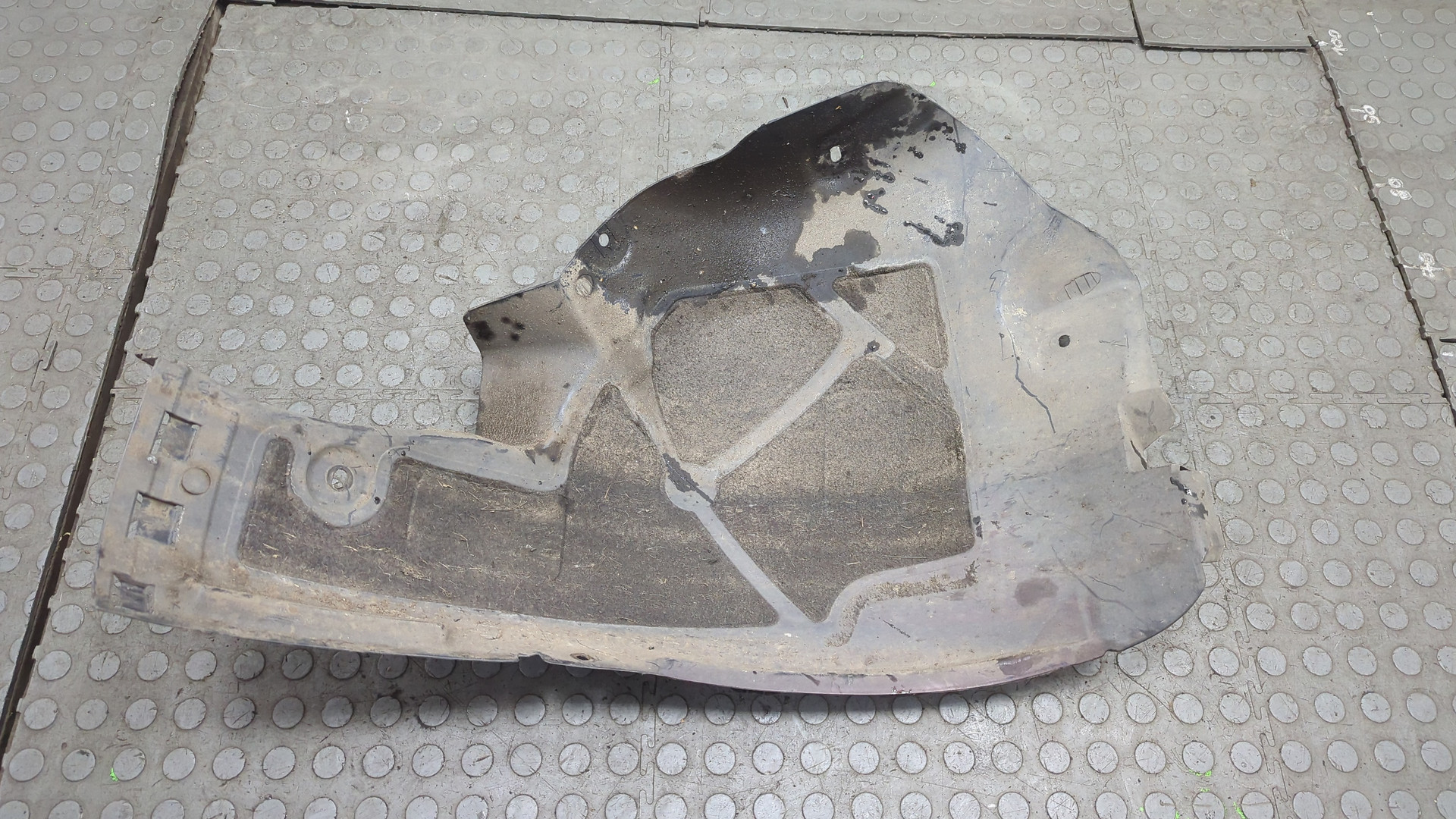 Локер передний правый