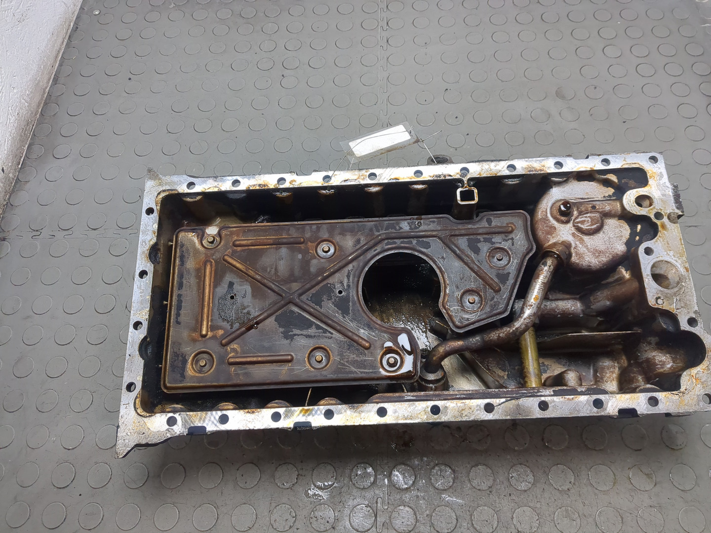 Поддон масляный двигателя (картер)