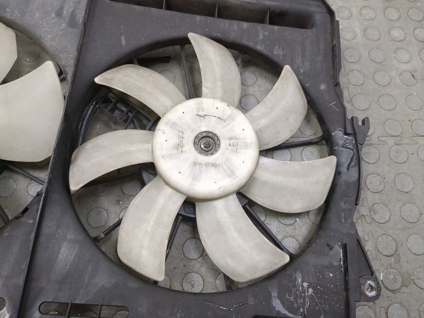 Вентилятор радиатора