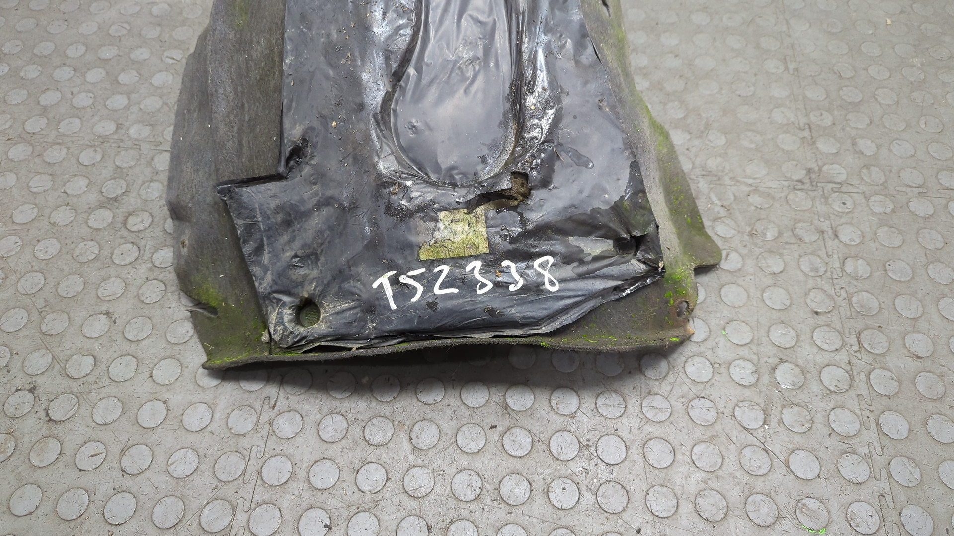 Локер передний левый