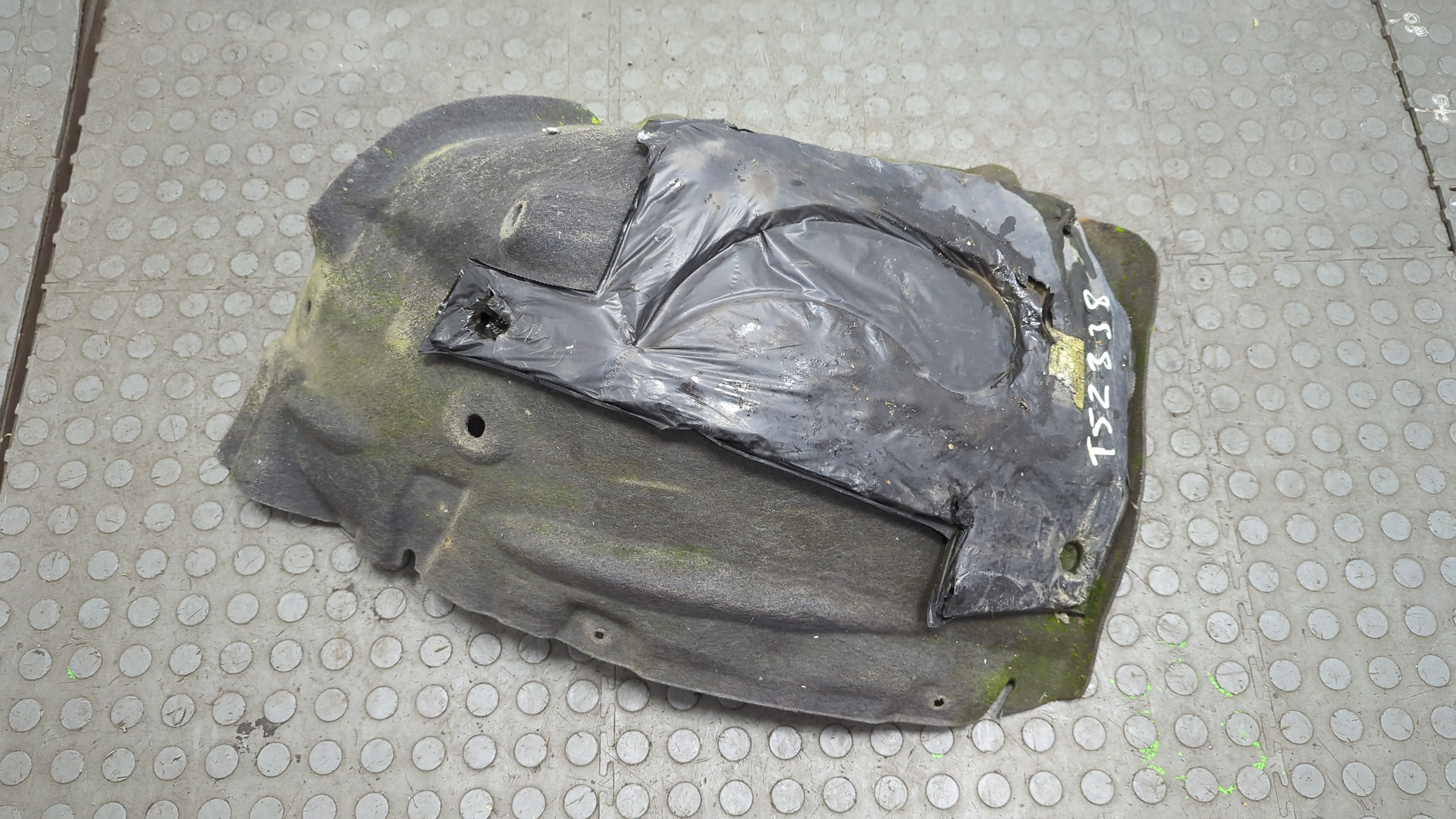 Локер передний левый