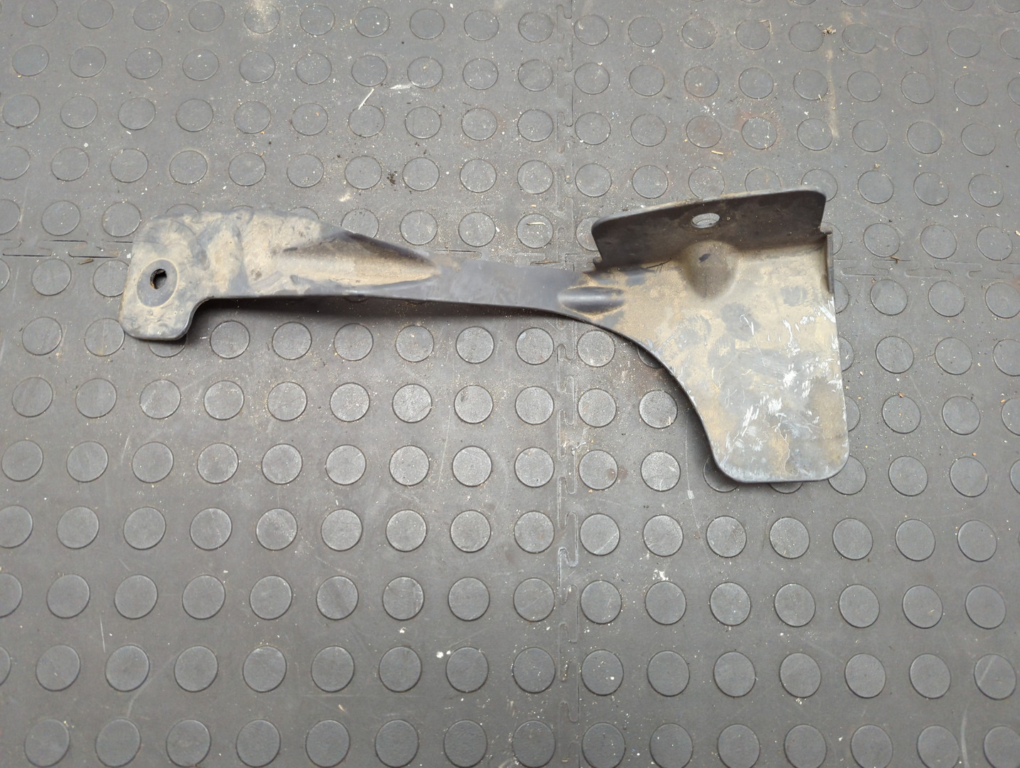 Накладка (кузов наружные)