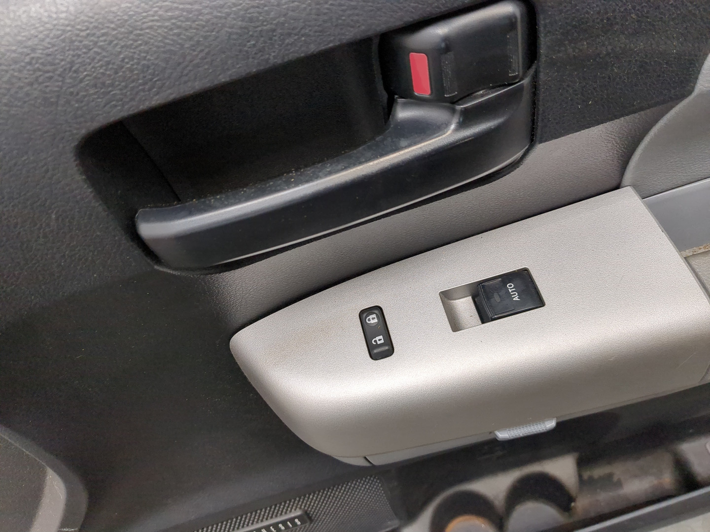 Дверь передняя правая