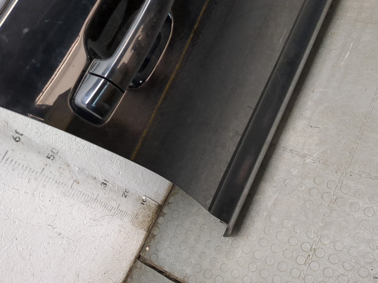 Дверь передняя правая