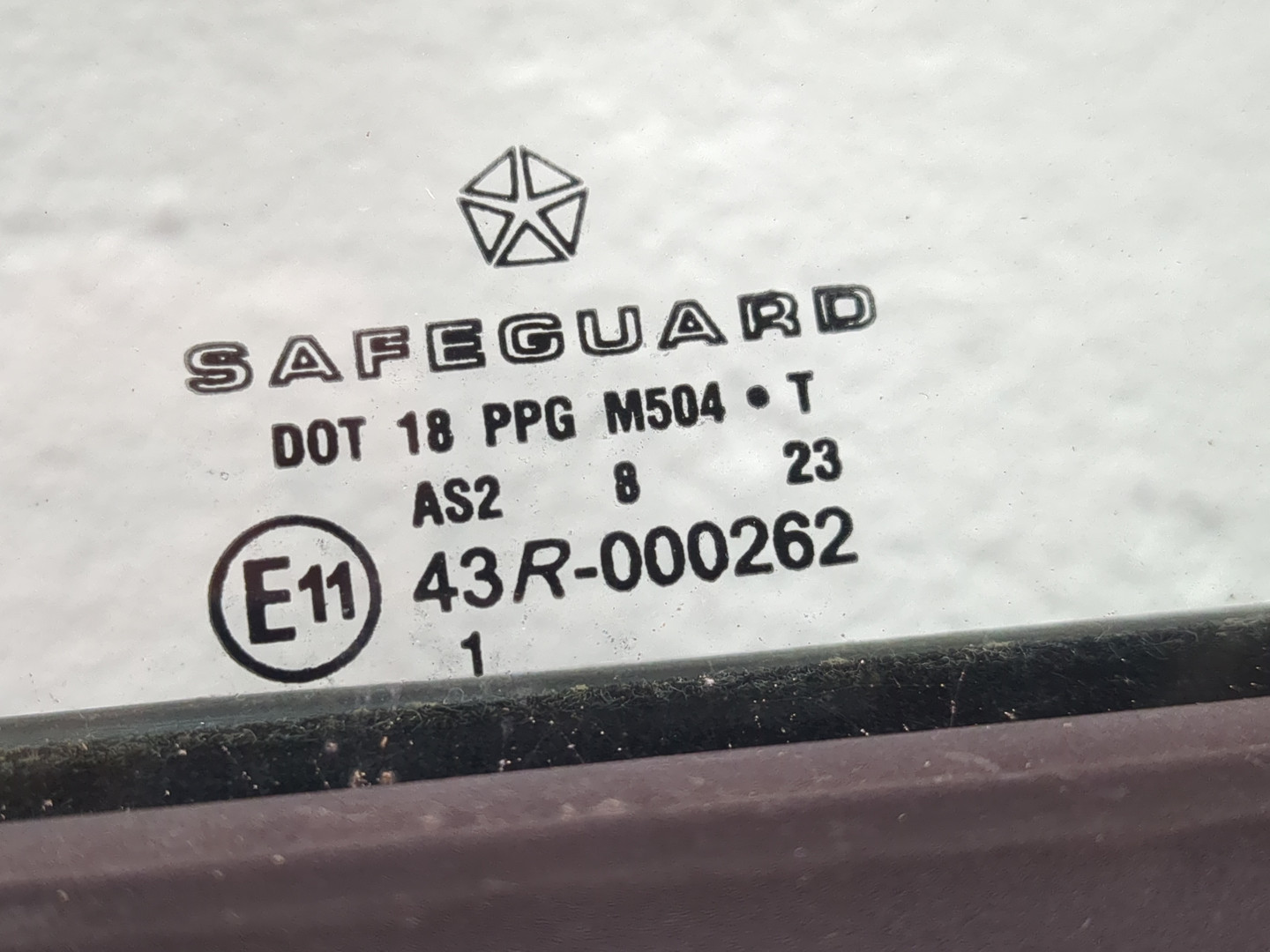 Дверь задняя левая