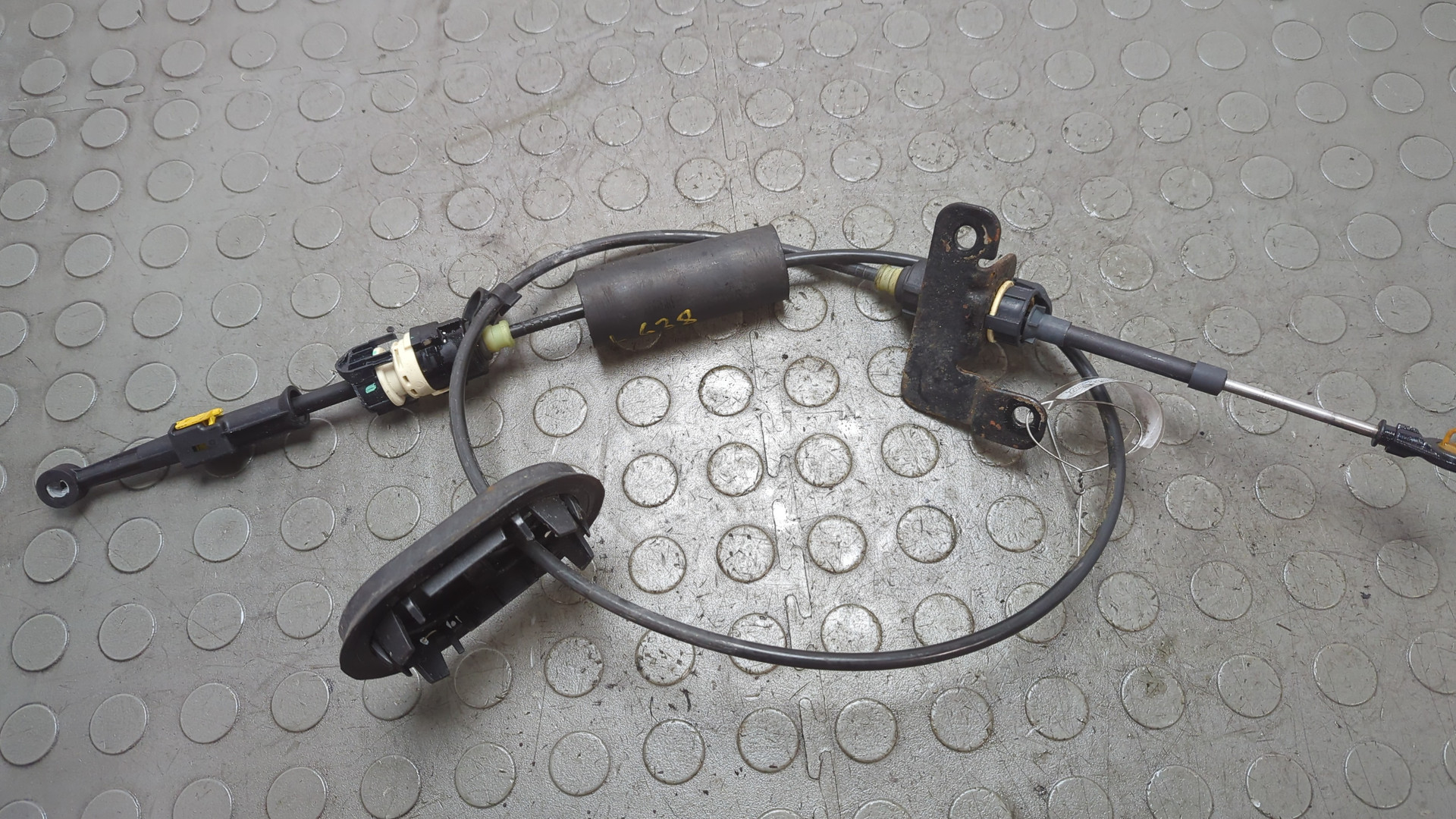 Трос КПП (выбора/переключения передач)