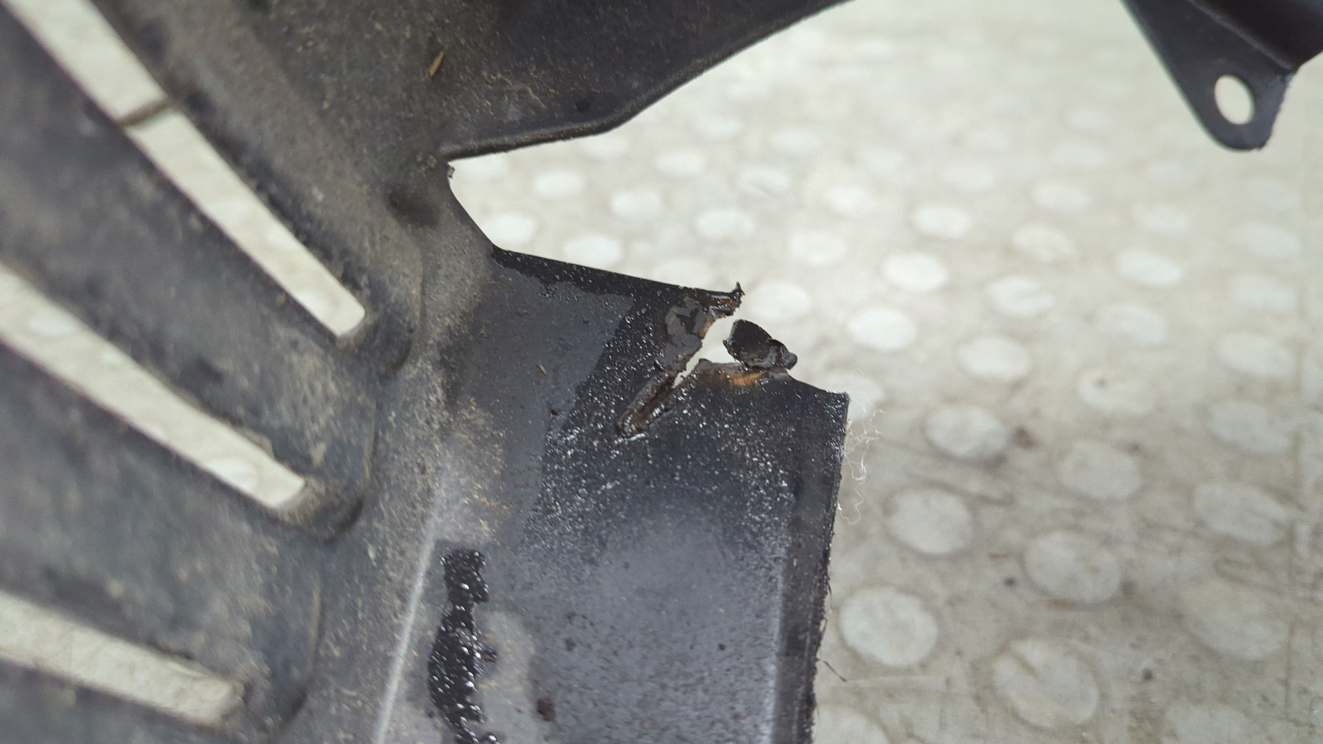 Локер передний левый