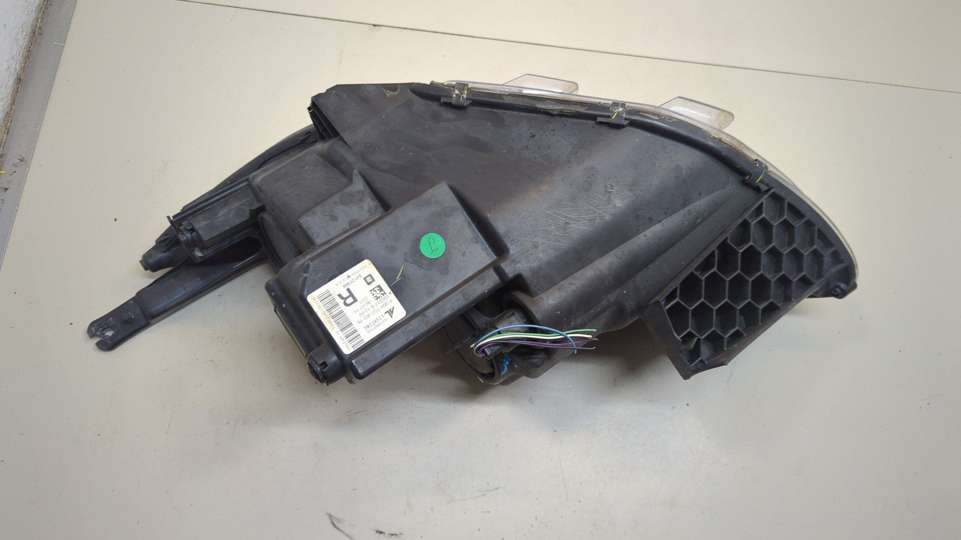 Фара правая