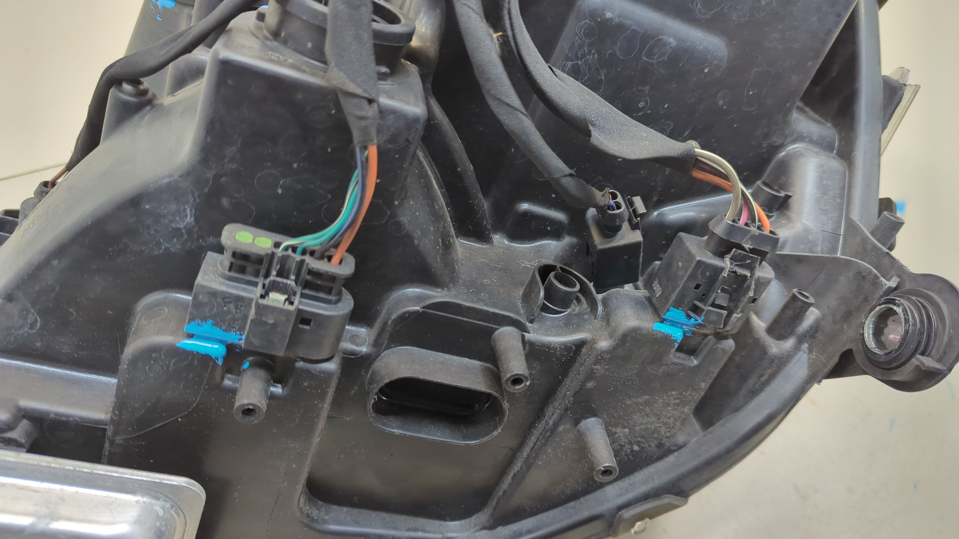 Фара правая