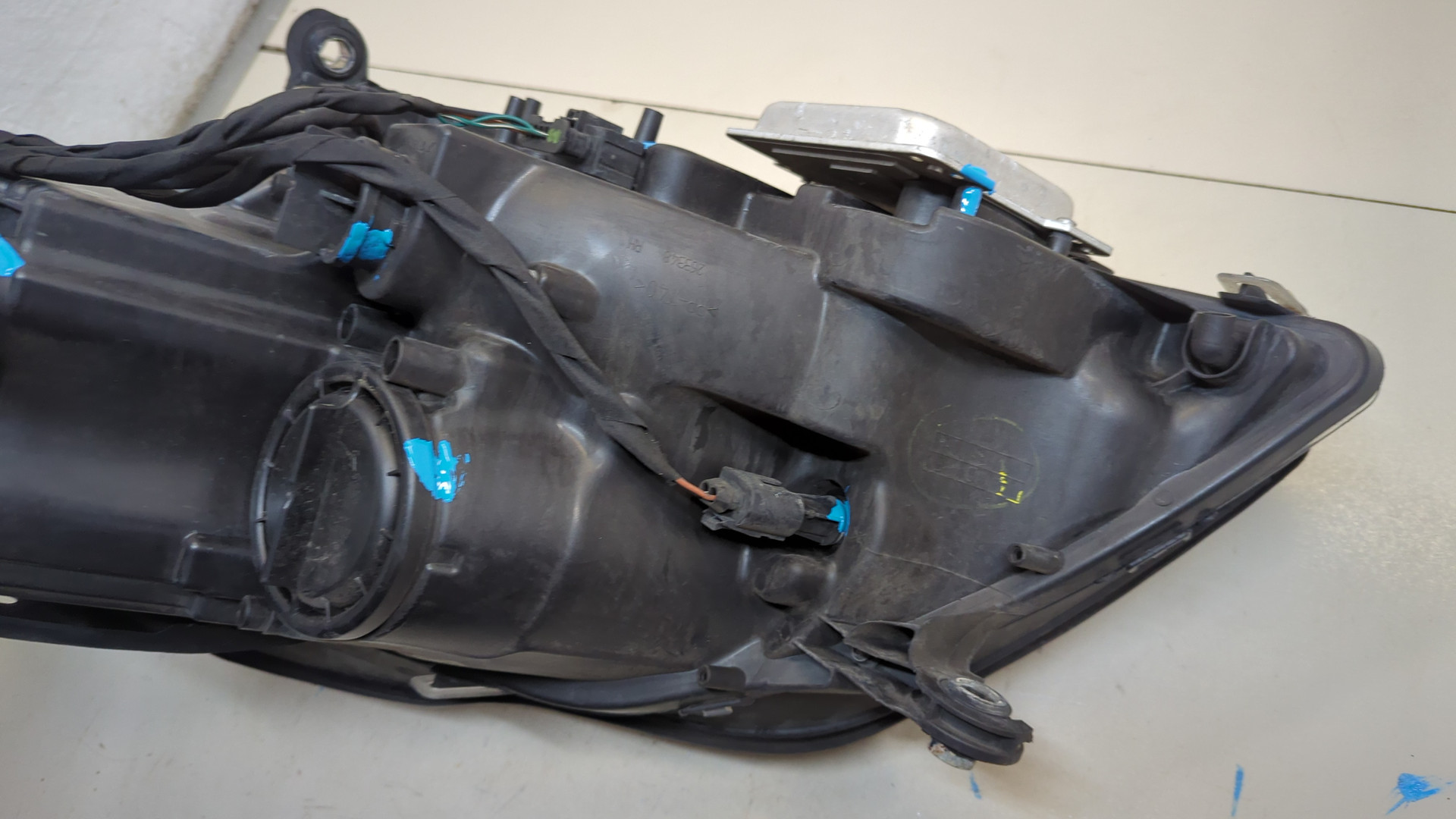 Фара правая