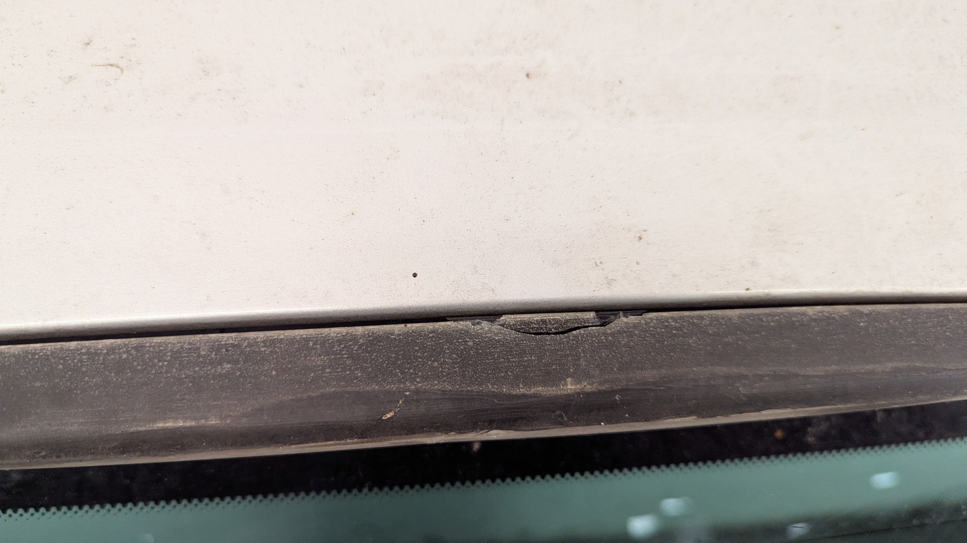 Дверь багажника