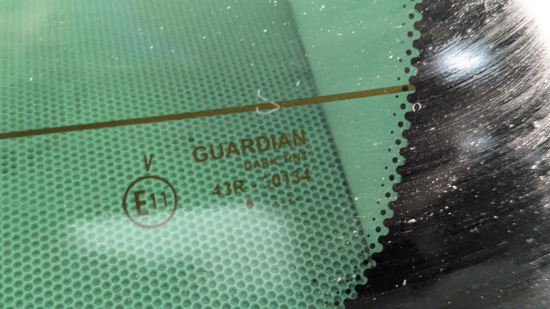 Дверь багажника