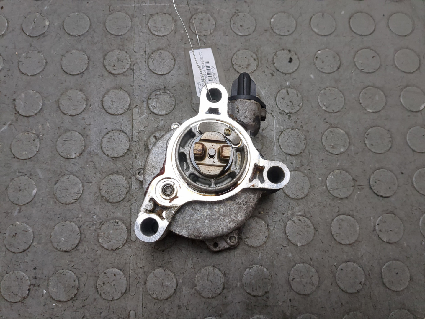 Насос вакуумный